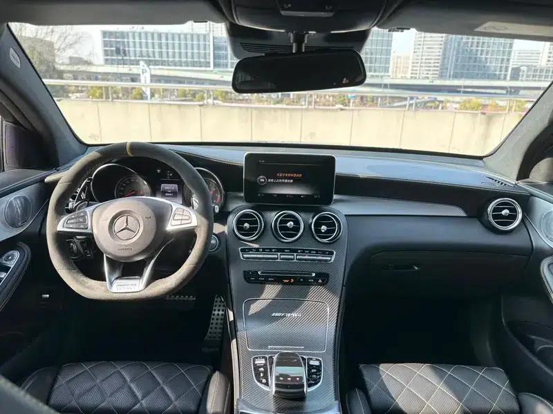 Mercedes-Benz GLC Coupe AMG 2018 AMG GLC 63 S 4MATIC+ Coupe SUV — миниатюра 13