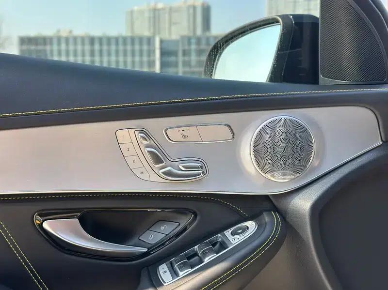 Mercedes-Benz GLC Coupe AMG 2018 AMG GLC 63 S 4MATIC+ Coupe SUV — миниатюра 9
