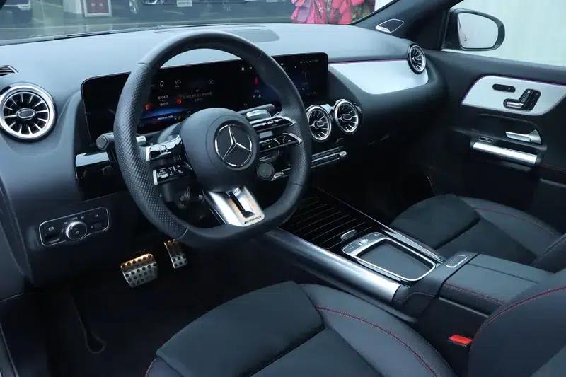 2024 Mercedes-Benz GLA AMG 35 4MATIC — миниатюра 17