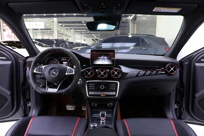 2017 Mercedes-Benz GLA AMG Facelift AMG GLA 45 4MATIC — миниатюра 15
