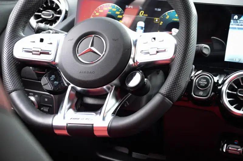 2022 Mercedes-Benz GLA AMG 35 4MATIC — миниатюра 22