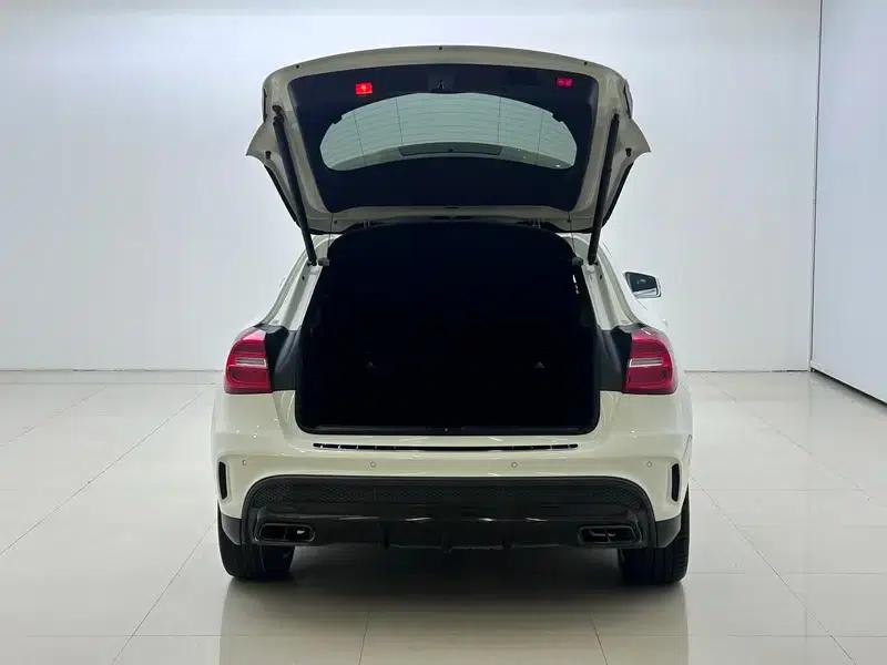2015 Mercedes-Benz GLA AMG 45 4MATIC — миниатюра 20