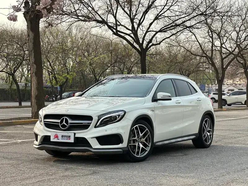 2015 Mercedes-Benz GLA AMG 45 4MATIC — миниатюра 1