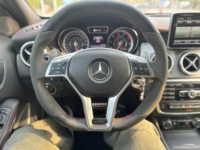 2015 Mercedes-Benz GLA AMG 45 4MATIC — миниатюра 27