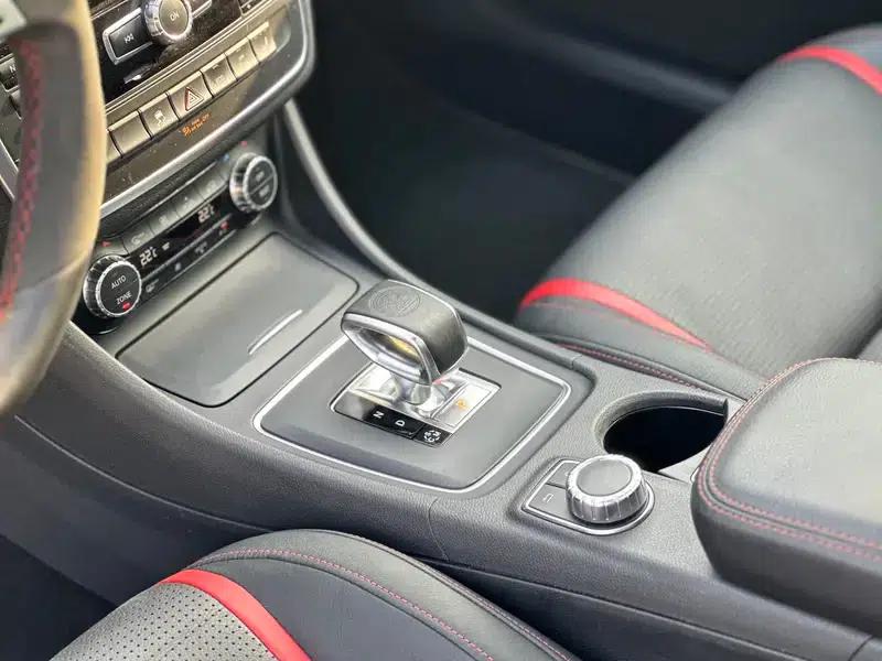 2015 Mercedes-Benz GLA AMG 45 4MATIC — миниатюра 28