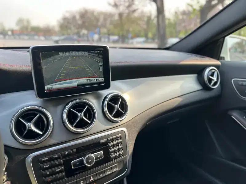 2015 Mercedes-Benz GLA AMG 45 4MATIC — миниатюра 34