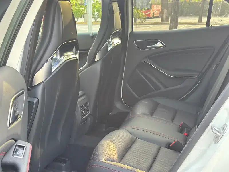2015 Mercedes-Benz GLA AMG 45 4MATIC — миниатюра 38