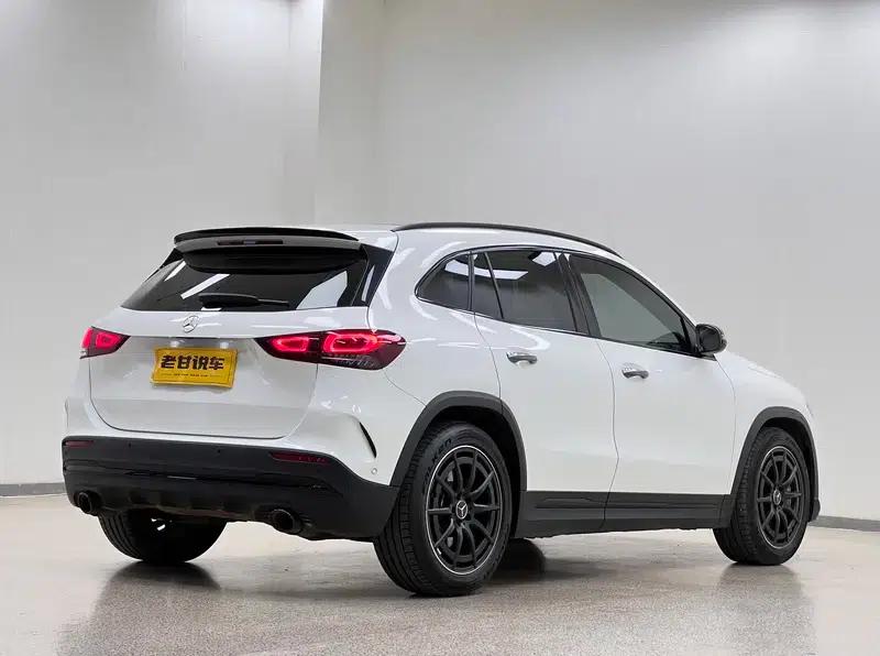 2022 Mercedes-Benz GLA AMG 35 4MATIC — миниатюра 7