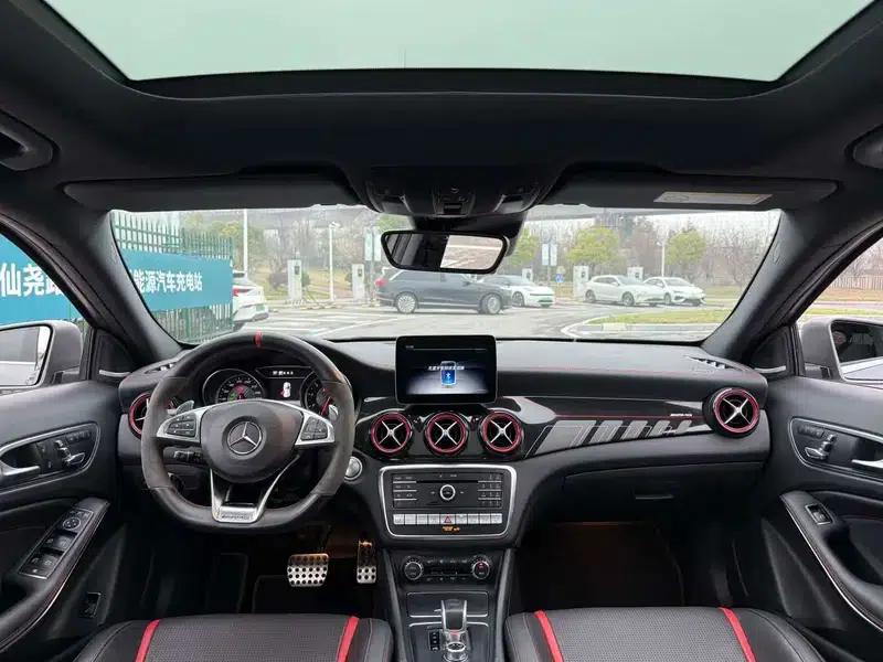 2017 Mercedes-Benz GLA AMG Facelift AMG GLA 45 4MATIC — миниатюра 11