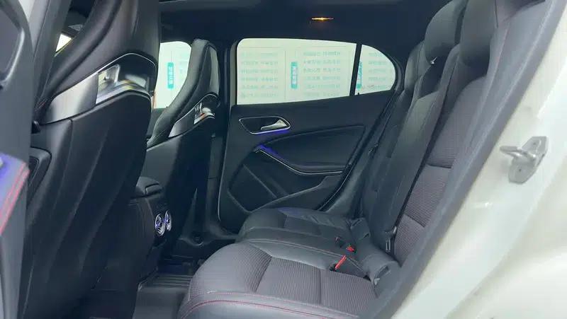 2016 Mercedes-Benz GLA AMG 45 4MATIC — миниатюра 22