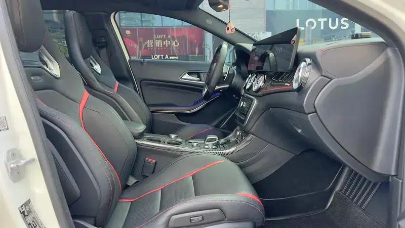 2016 Mercedes-Benz GLA AMG 45 4MATIC — миниатюра 24