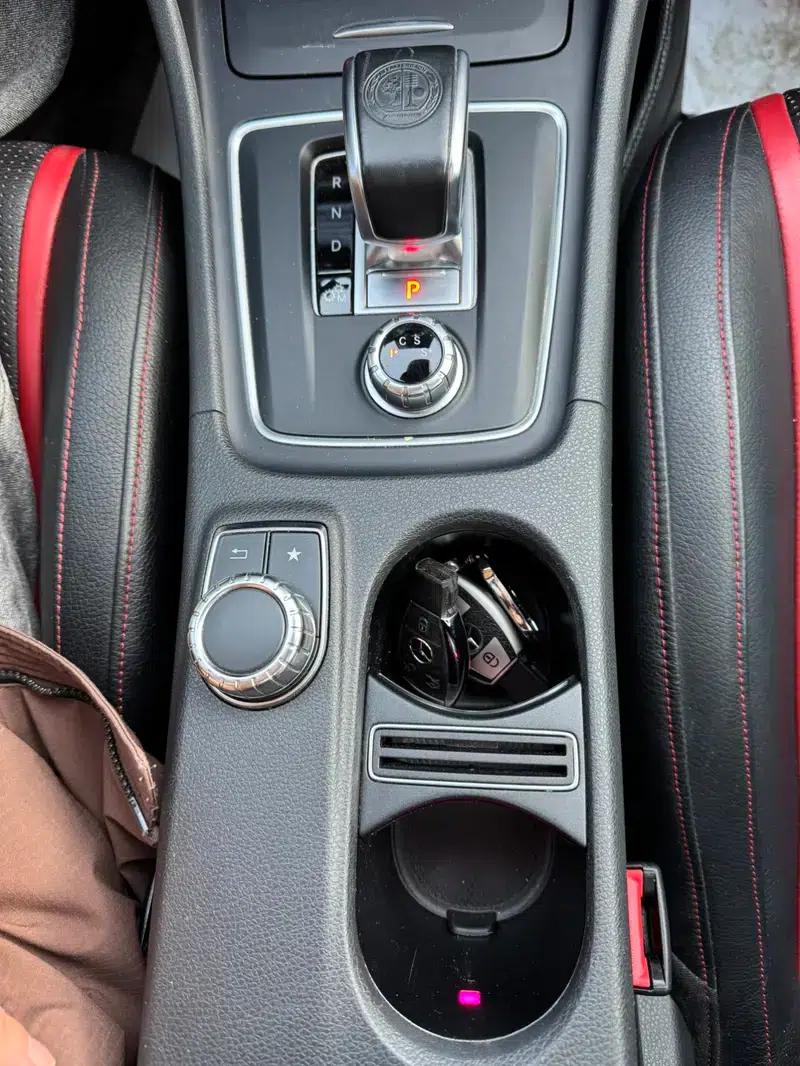 2016 Mercedes-Benz GLA AMG 45 4MATIC — миниатюра 14