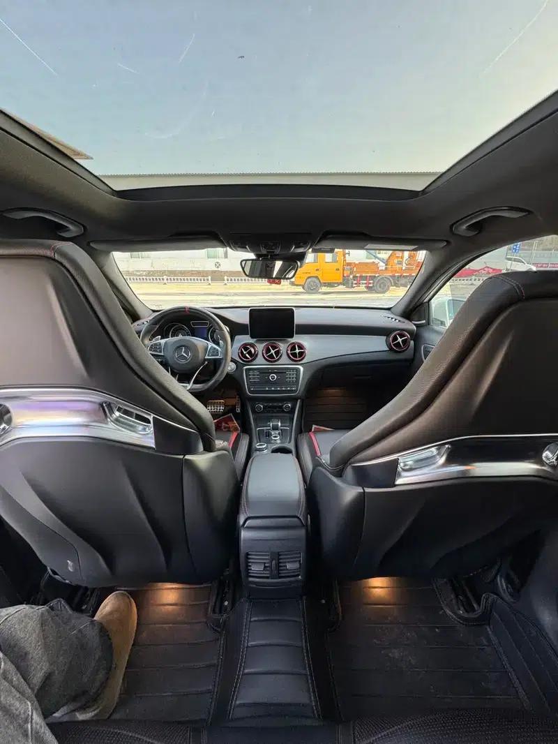 2016 Mercedes-Benz GLA AMG 45 4MATIC — миниатюра 16