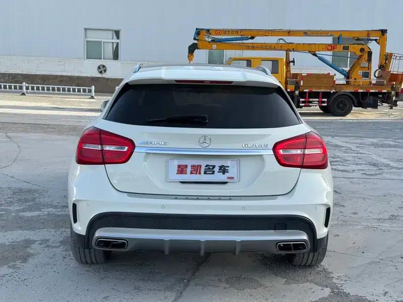 2016 Mercedes-Benz GLA AMG 45 4MATIC — миниатюра 4