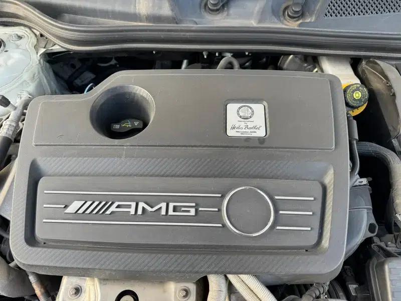 2016 Mercedes-Benz GLA AMG 45 4MATIC — миниатюра 6