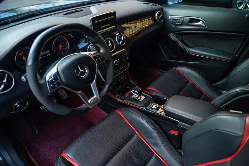2016 Mercedes-Benz GLA AMG 45 4MATIC — миниатюра 12
