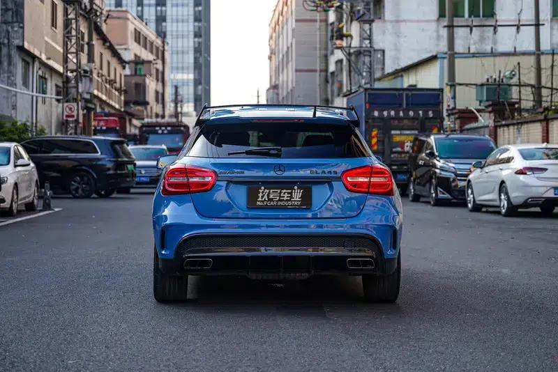 2016 Mercedes-Benz GLA AMG 45 4MATIC — миниатюра 3