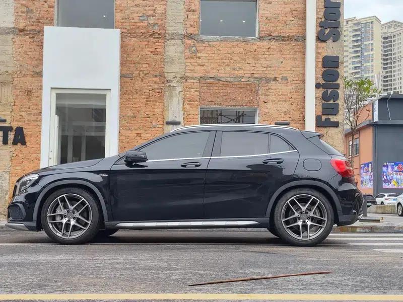 2015 Mercedes-Benz GLA AMG 45 4MATIC — миниатюра 3