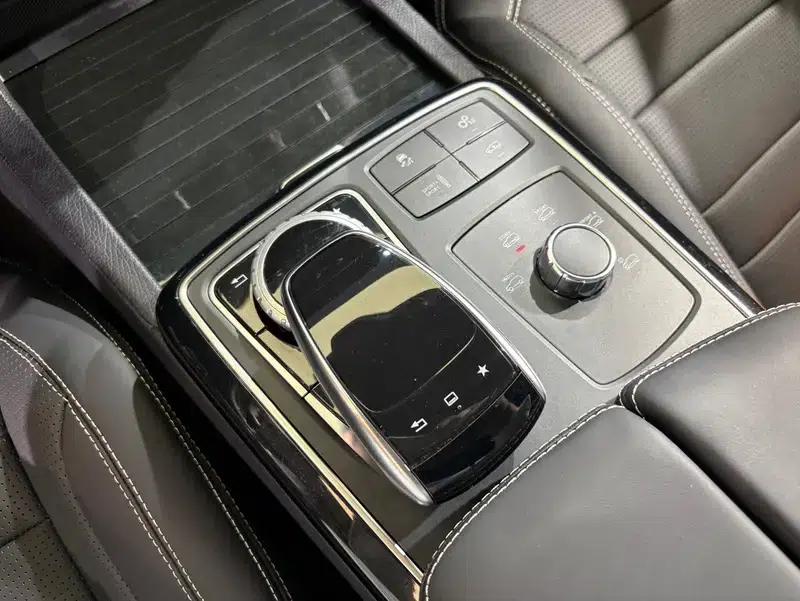 2016 Mercedes-Benz GLS AMG 63 4MATIC — миниатюра 16