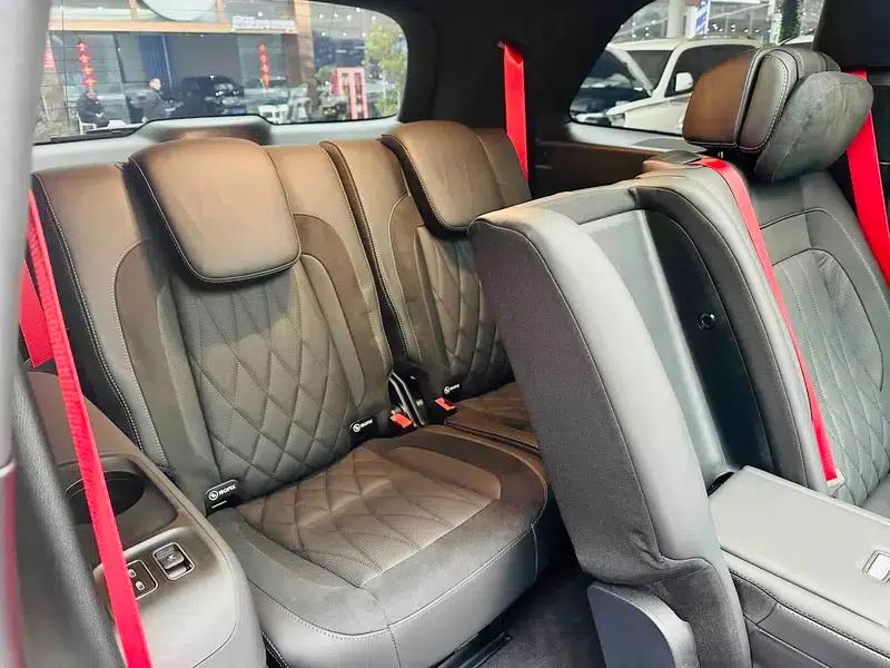 2024 Mercedes-Benz GLS AMG 63 4MATIC+ — миниатюра 21