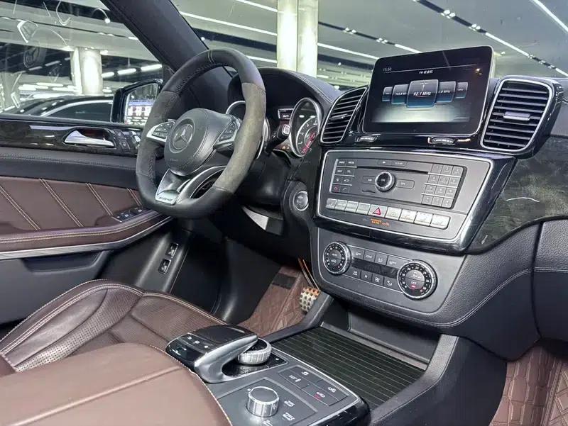 2017 Mercedes-Benz GLS AMG 63 4MATIC — миниатюра 16