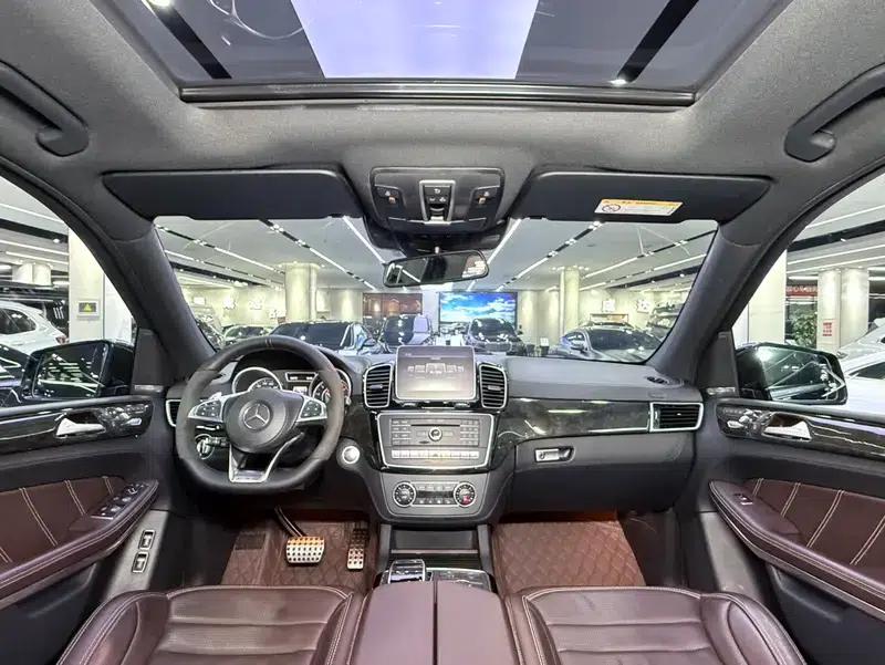 2017 Mercedes-Benz GLS AMG 63 4MATIC — миниатюра 17