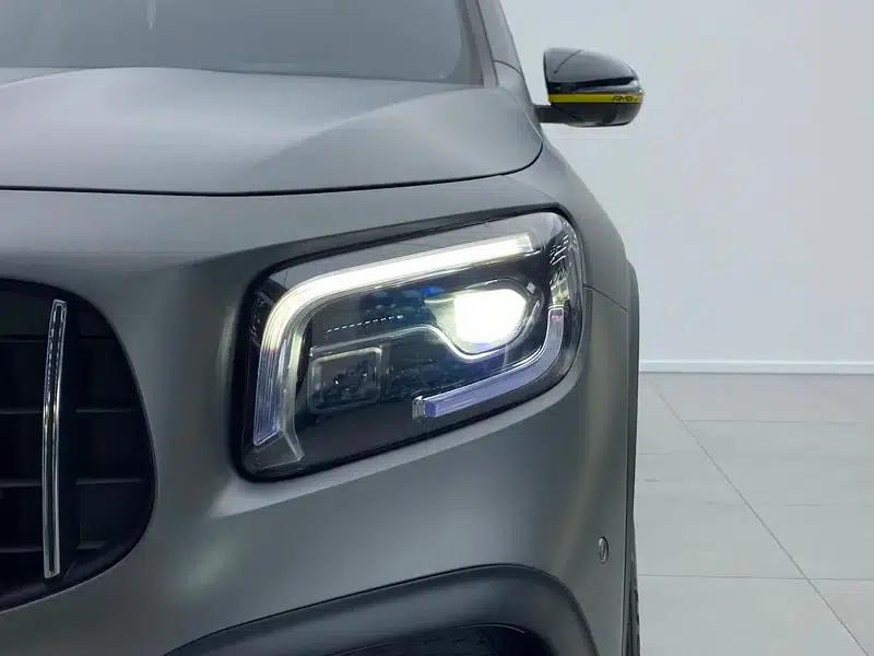 2022 Mercedes-Benz GLB AMG 35 4MATIC — миниатюра 17