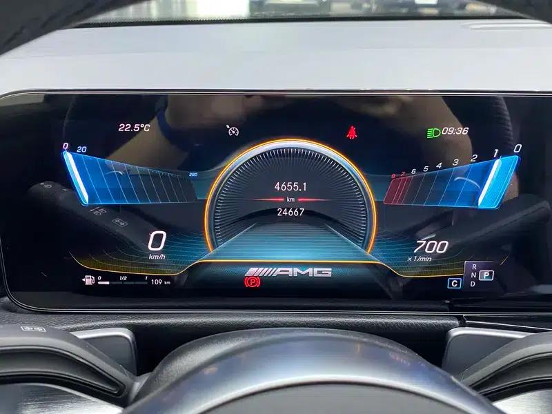 2022 Mercedes-Benz GLB AMG 35 4MATIC — миниатюра 25