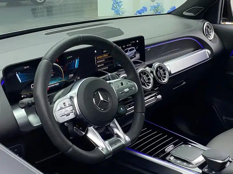 2022 Mercedes-Benz GLB AMG 35 4MATIC — миниатюра 28