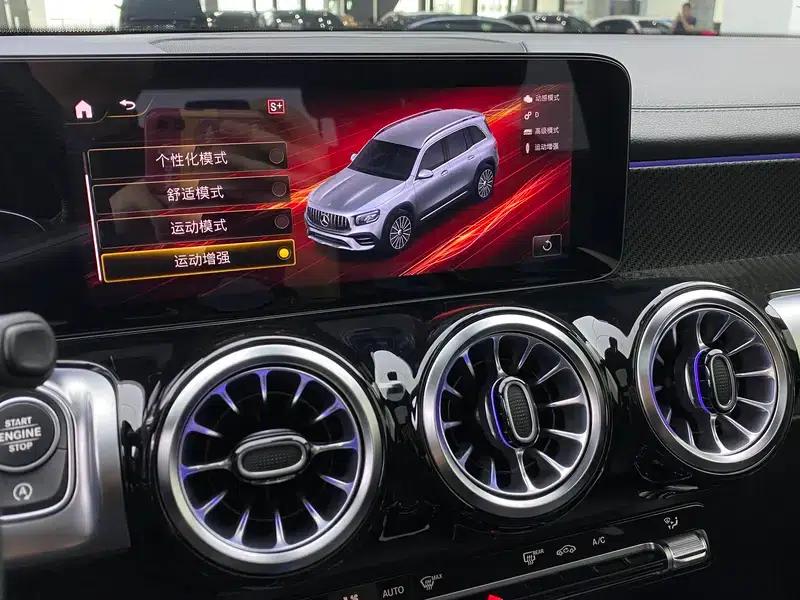 2022 Mercedes-Benz GLB AMG 35 4MATIC — миниатюра 9