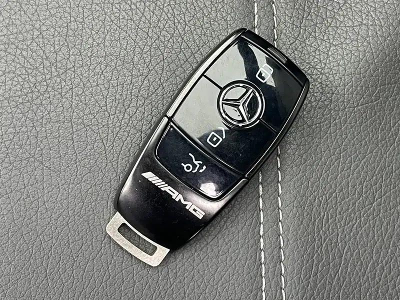 2021 Mercedes-Benz GLB AMG 35 4MATIC — миниатюра 11