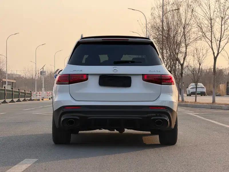 2023 Mercedes-Benz GLB AMG 35 4MATIC — миниатюра 5