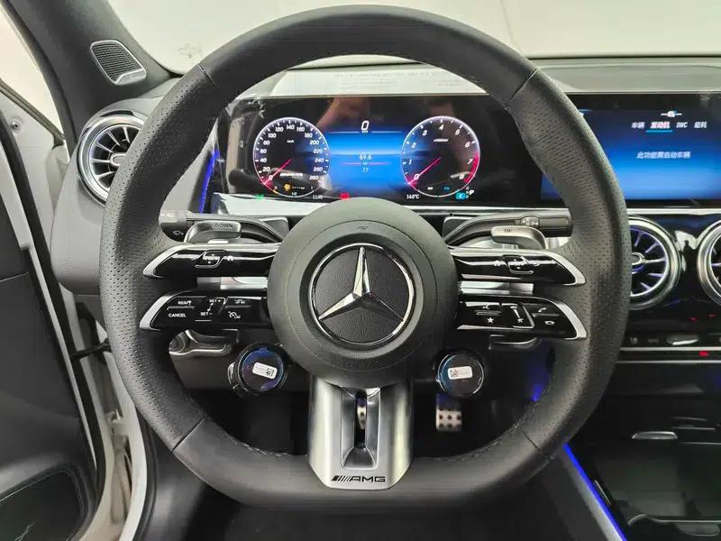 2024 Mercedes-Benz GLB AMG 35 4MATIC — миниатюра 13