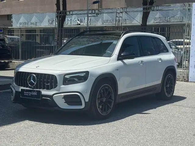 2024 Mercedes-Benz GLB AMG 35 4MATIC