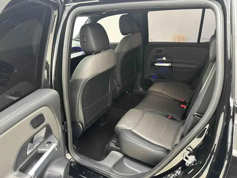 2023 Mercedes-Benz GLB AMG 35 4MATIC — миниатюра 18