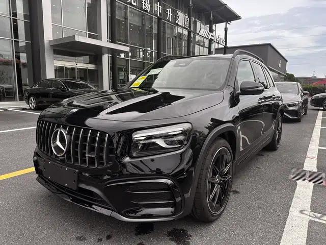 2024 Mercedes-Benz GLB AMG 35 4MATIC
