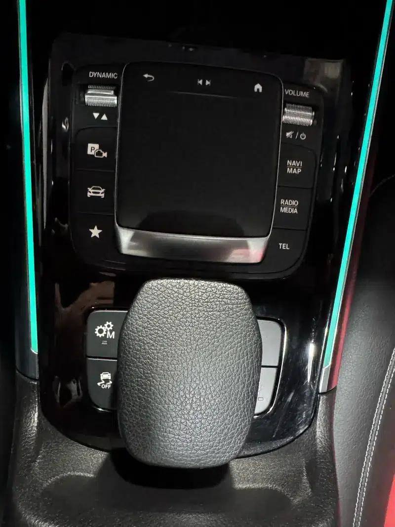 2021 Mercedes-Benz GLB AMG 35 4MATIC — миниатюра 24