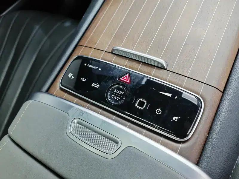 Mercedes-Benz EQS SUV 2023 EQS 450 4MATIC Pioneer Edition — миниатюра 17