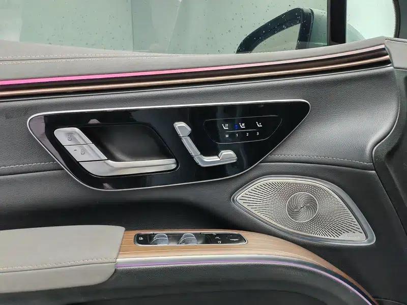 Mercedes-Benz EQS SUV 2023 EQS 450 4MATIC Pioneer Edition — миниатюра 8