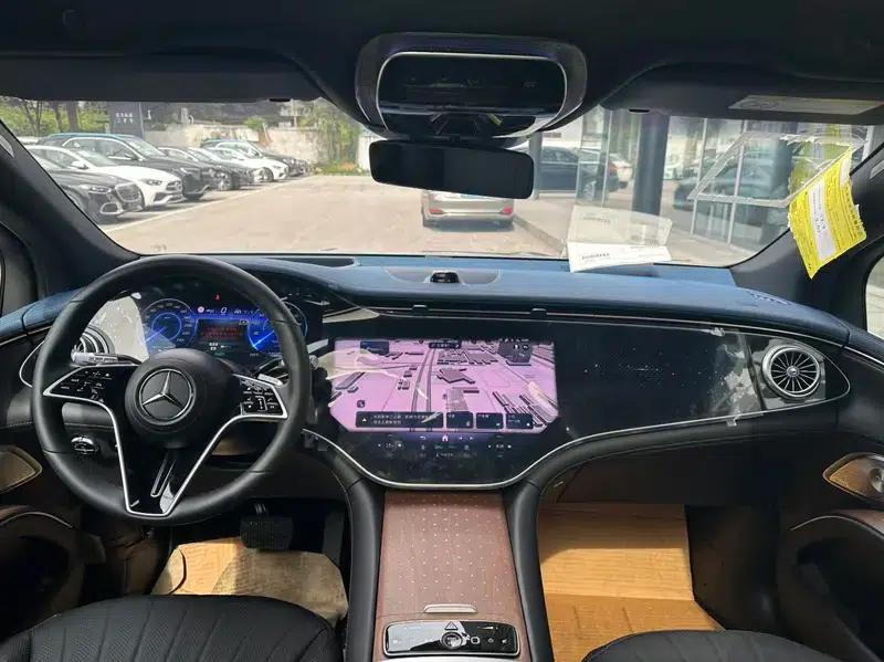 2023 Mercedes-Benz EQS SUV, EQS 450 4MATIC Luxury Edition — миниатюра 7