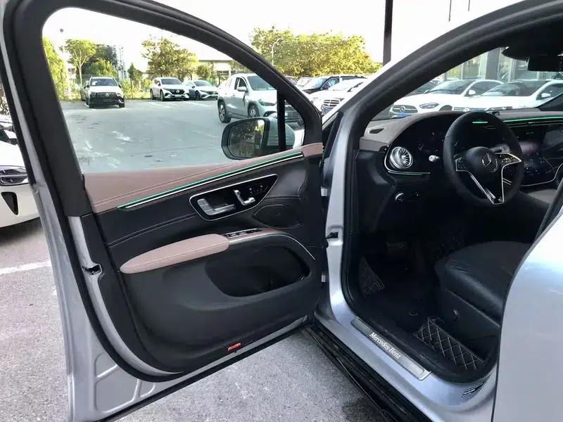 Mercedes-Benz EQS SUV 2023 EQS 450 4MATIC Pioneer Edition — миниатюра 13
