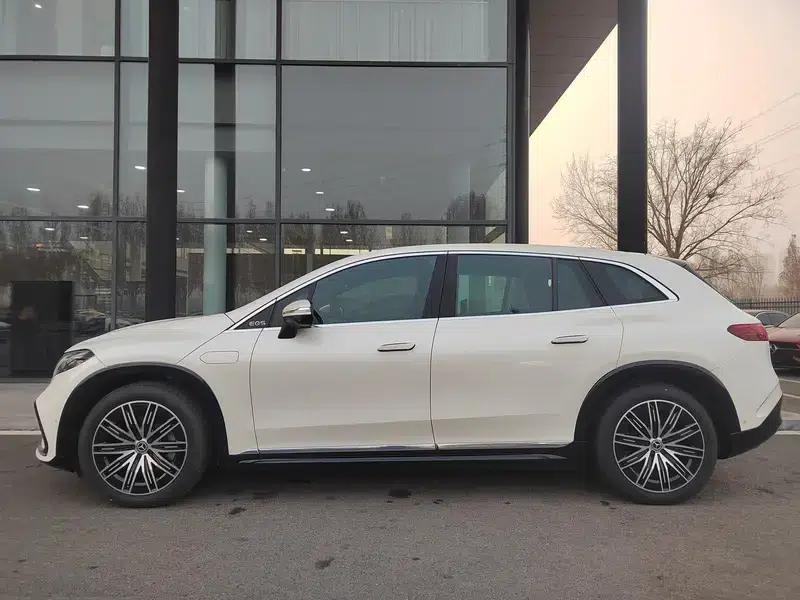 2023 Mercedes-Benz EQS SUV, EQS 450 4MATIC Luxury Edition — миниатюра 3