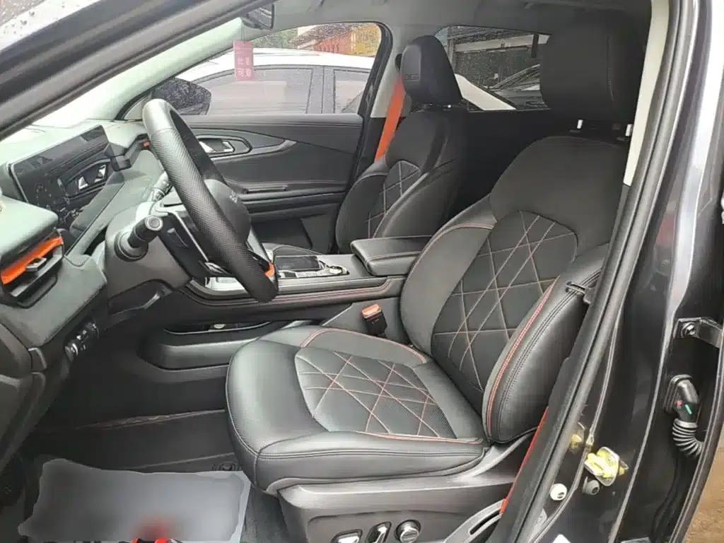 Exeed Lingyun 2022 Model S 400T 4WD Super Power PRO Edition — миниатюра 15