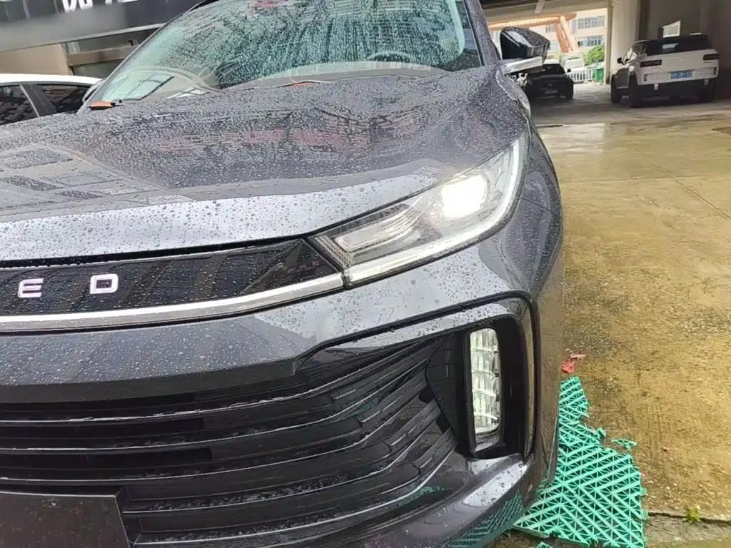 Exeed Lingyun 2022 Model S 400T 4WD Super Power PRO Edition — миниатюра 24