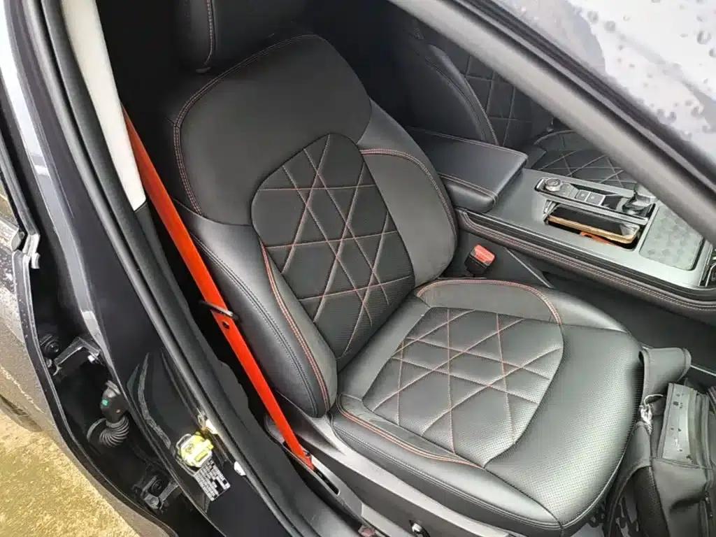Exeed Lingyun 2022 Model S 400T 4WD Super Power PRO Edition — миниатюра 25