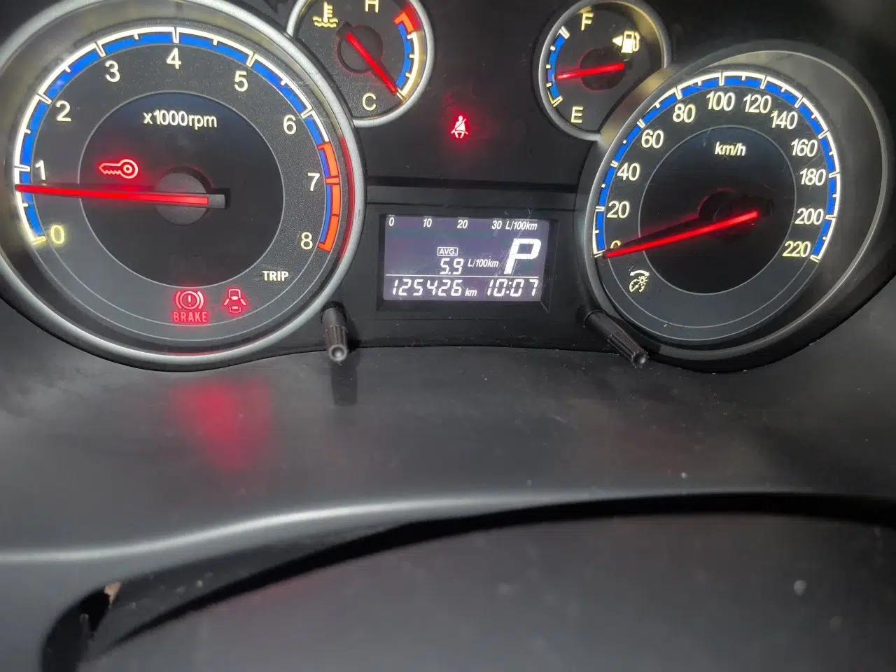 Suzuki SX4 2011 Hatchback 1.6L Automatic Sport Model — миниатюра 12