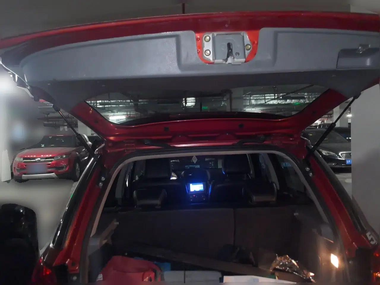 Suzuki SX4 2011 Hatchback 1.6L Automatic Sport Model — миниатюра 19
