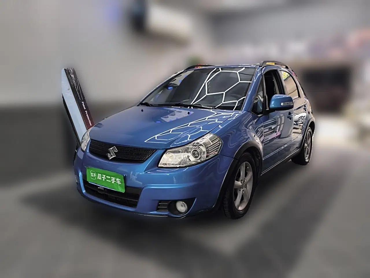Suzuki SX4 2010 Hatchback 1.6L Automatic Champion Limited Edition — миниатюра 1