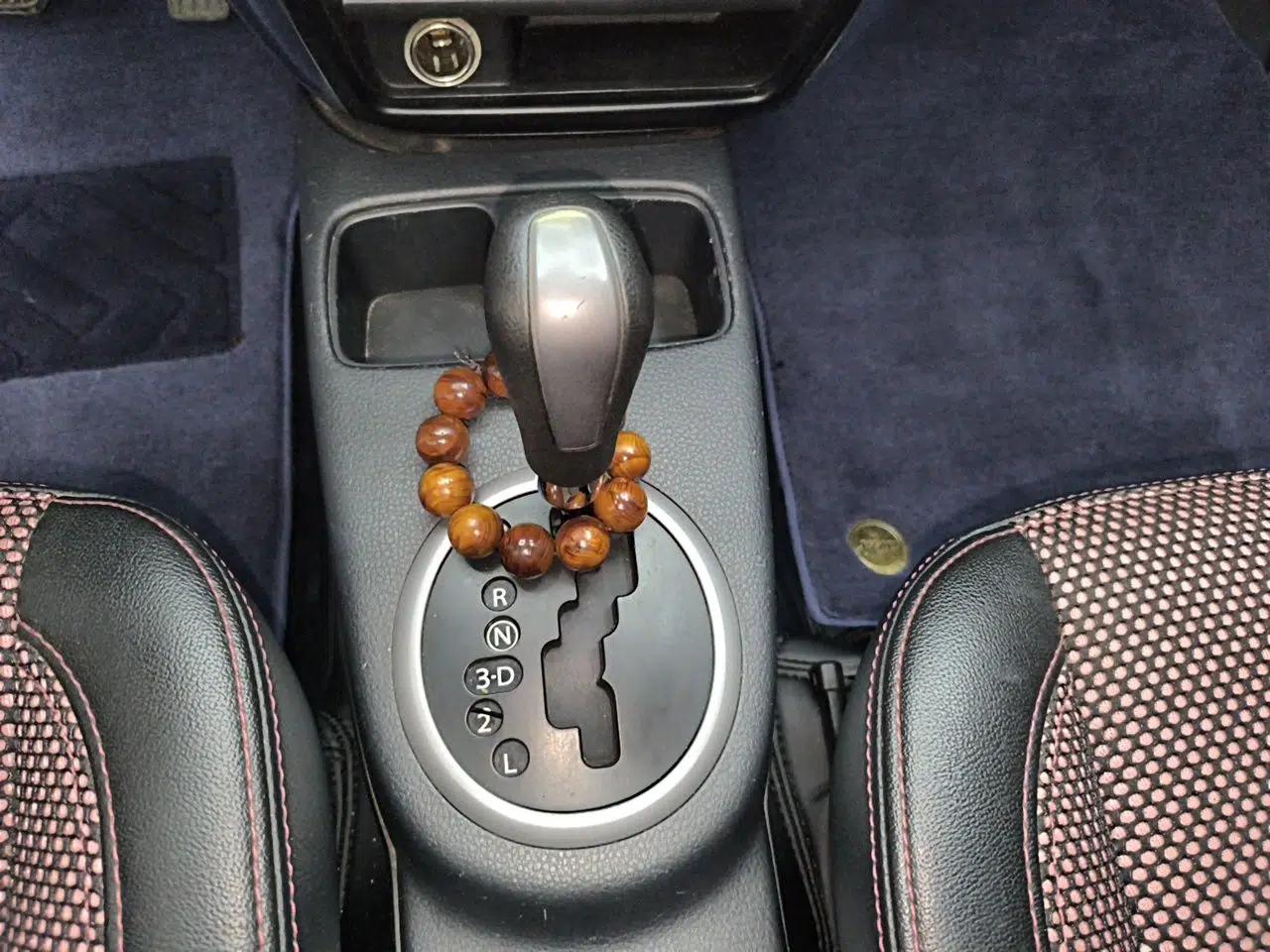 Suzuki SX4 2010 Hatchback 1.6L Automatic Champion Limited Edition — миниатюра 14