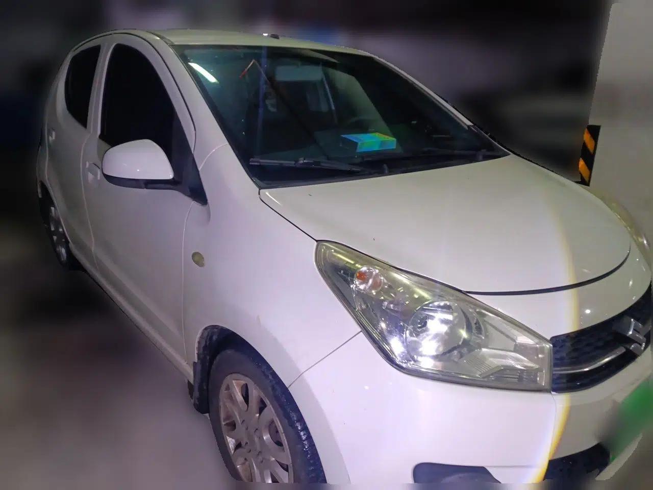 Suzuki Alto 2015 1.0L Manual Limited Edition — миниатюра 3